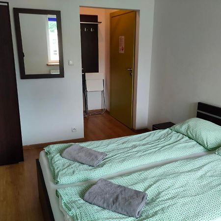 Lux Hostel - Z Prywatnymi Lazienkami Gdynia Ngoại thất bức ảnh