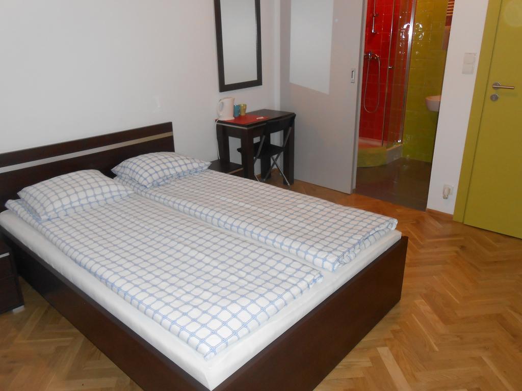 Lux Hostel - Z Prywatnymi Lazienkami Gdynia Phòng bức ảnh
